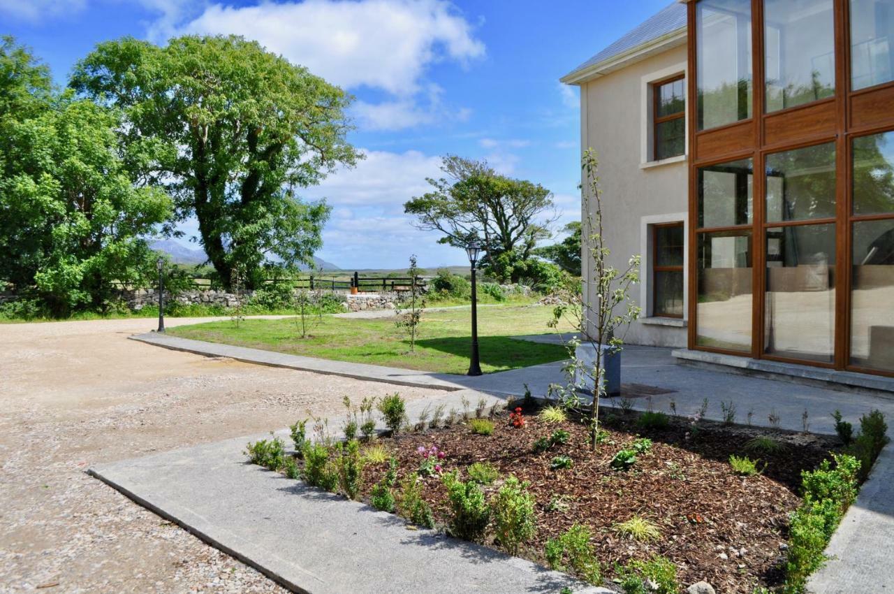Island View Luxury Apartment Clifden Exterior foto